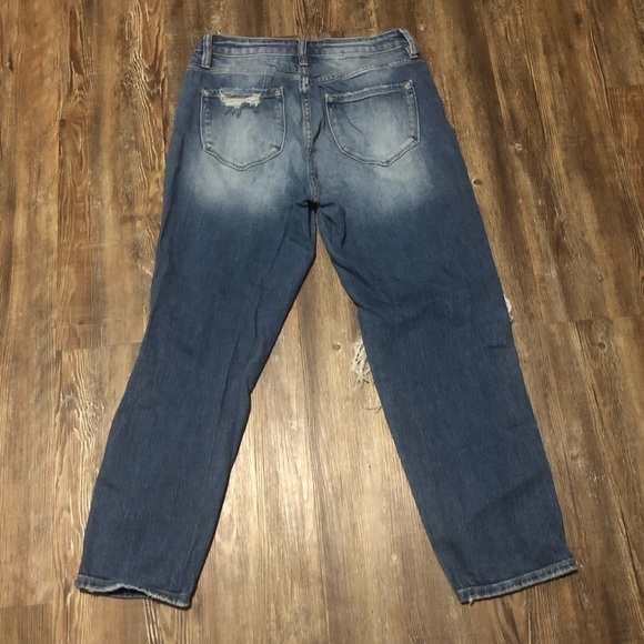 Kancan Jeans Women's 27 Signature Mom Fit Destroyed Denim in Kayla High Rise - Picture 5 of 6